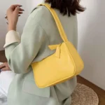 ⁦حقيبة يد كلاسيكية من الجلد الصناعي للنساء ، حقائب كتف ، حقيبة بمقبض علوي عتيق تحت الإبط ، حقيبة صغيرة للنساء ، جديدة⁩ - الصورة ⁦2⁩