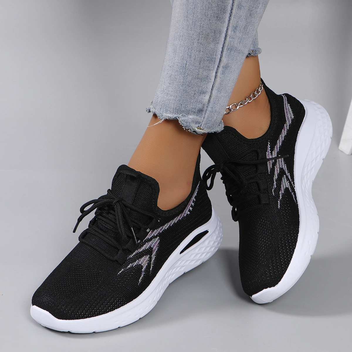 kf-Sa55125f00f894e1faacc3c0df04c56812 كوتشي شبكي مسطح - الصورة 1